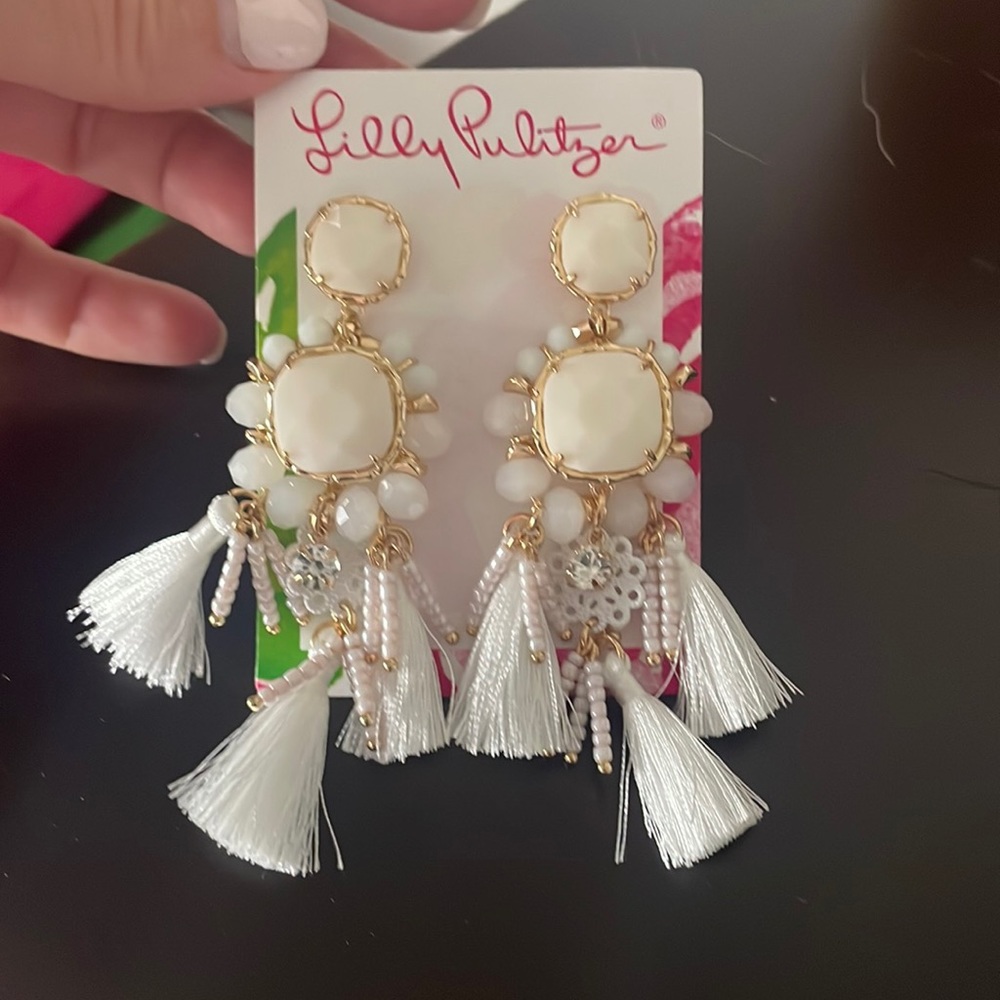 Lilly Pulitzer Waterside earrings white